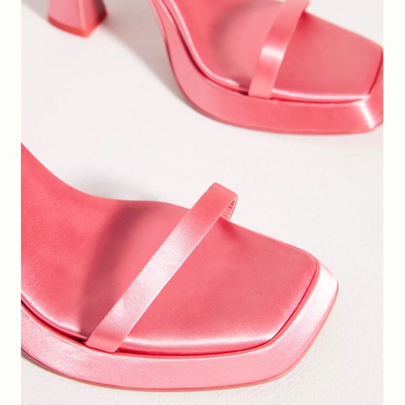 NWT Jeffery Campbell America Sandals - Picture 3 of 3